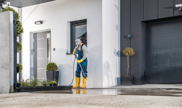 Best Deck and Patio Pressure Washing in Highgrove, CA
